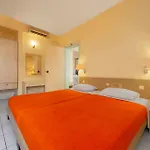 Pavlos Hotel 2*