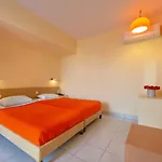 Pavlos Hotel