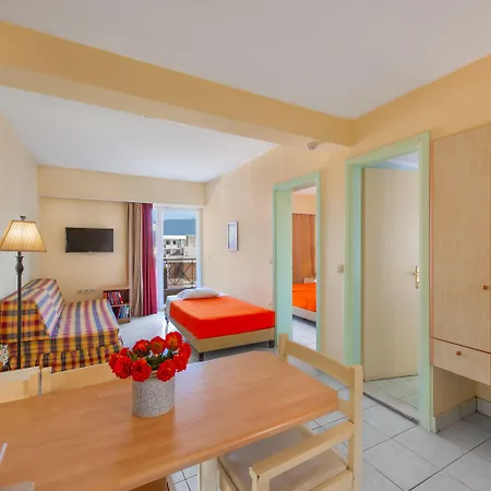 Pavlos Hotel 2*