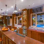 Pavlos 2* İstanköy