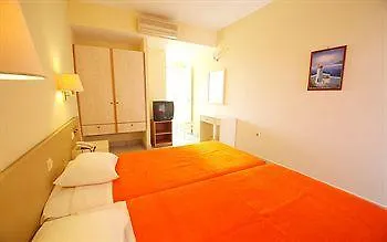 Hotel Pavlos 2*