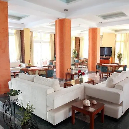 Pavlos 2* 코스 타운