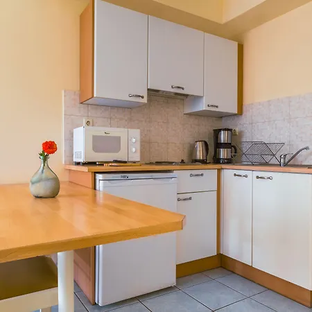 Pavlos 2* İstanköy